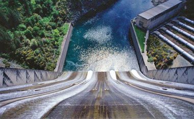 Shoqatat e ekologëve kërkojnë anulimin e projekteve për hidroelektrana në PK Mavrovë