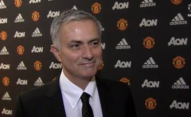 Mourinho flet për herë të parë si trajner i Unitedit (Video)