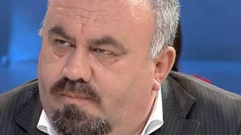 Skandaloze: Gazetari shqiptar kërkon nga Gjykata ta ndalojë Kuranin