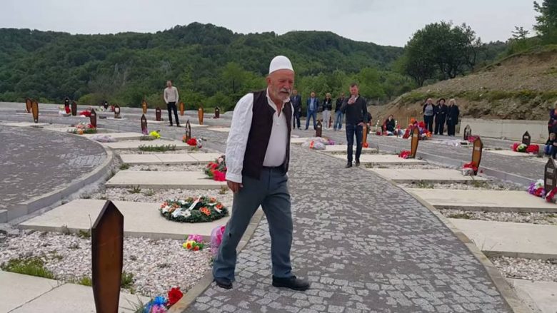 Lajçi: Sa mirë kur të urren pushteti…, në Koshare i recitova Agim Ramadanit… (Video)