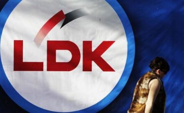 Reagon LDK-ja në Pejë: Nga LDK u larguan dy persona, e  jo 100