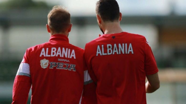 Mavraj refuzoi fanellën me “Birra Peja” të Shqipërisë, por shikoni çfarë bënte te Greuther Furth (Foto)