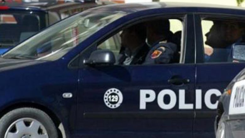 Sherr mes shoferëve në Tiranë, polici: Aman mos u zini këtu (Video)