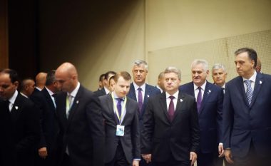 Porosia e Thaçit për homologët në Sarajevë: Ta përkrahim sinqerisht njëri-tjetrin