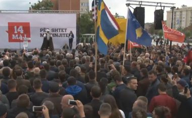 Çun Lajçi, monolog emocionues para protestuesve (Video)
