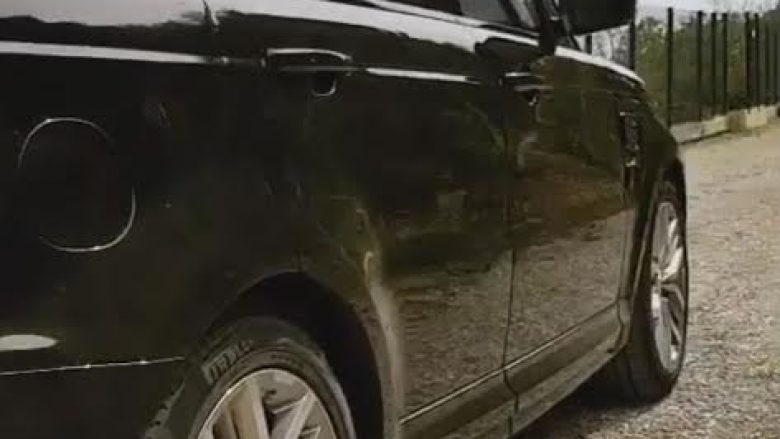 Shikojeni nga afër luksin që ofron Range Rover SRV (Video)