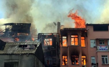 Zjarr në qendër të Stambollit, përfshihen disa ndërtesa