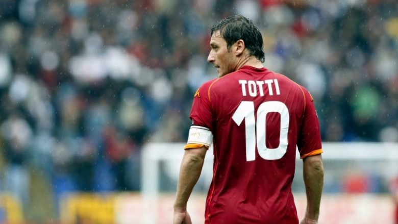 Totti edhe një vit te Roma