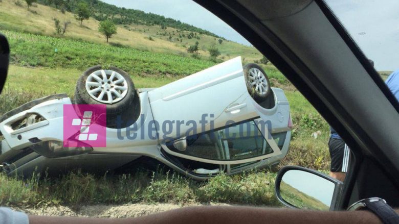 Rrokulliset vetura në Partesh (Foto)