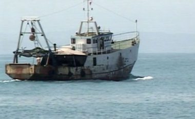 Arrestohet pengmarrësi egjiptian, mister fati i marinarëve shqiptarë