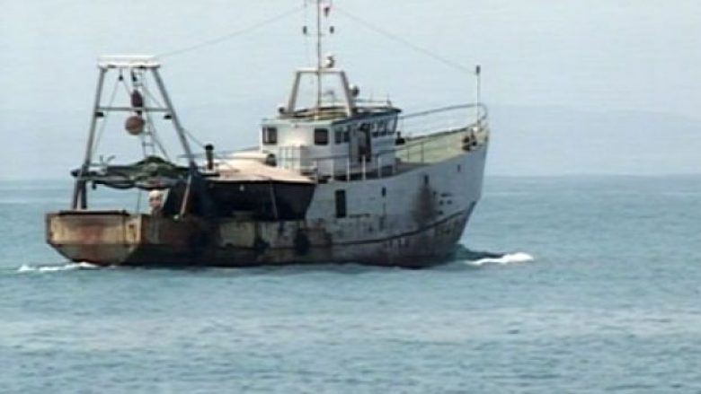 Arrestohet pengmarrësi egjiptian, mister fati i marinarëve shqiptarë