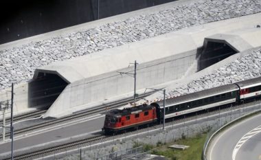 Zvicra sot inauguron tunelin më të gjatë në botë, 57 kilometrash