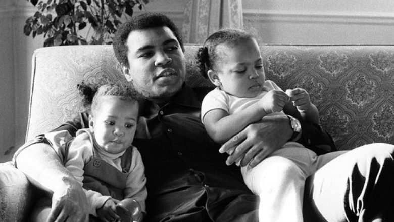 Familjari i Muhammad Alisë: Nuk vuajti, vdiq i qetë