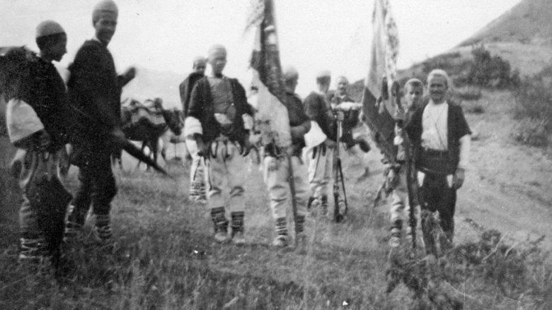 Koleksioni i vitit 1907 i fotografive të Bajazid Dodës në Maqedoni (Foto)