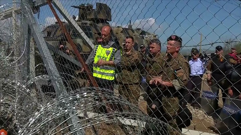 Edhe 40 policë çek në ndihmë Maqedonisë