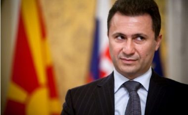 Kuriri serb thumbon Gruevskin: Ka shitur shtetin për të qëndruar në pushtet (Foto/Video)