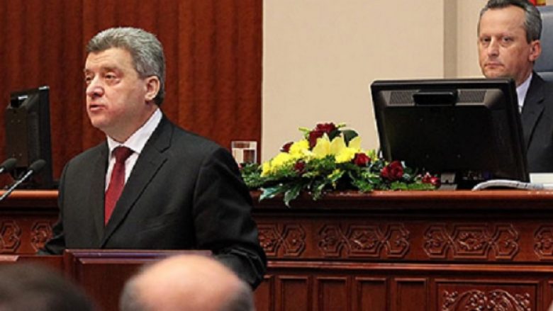 Edhe sot vazhdon diskutimi për ‘impeachment’ të presidentit Ivanov