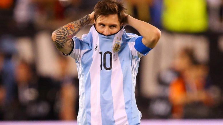 Messi pensionohet nga kombëtarja pa asnjë trofe