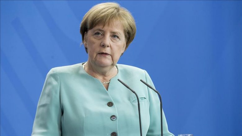 Merkel: Gjermania është në anën e Turqisë në luftën kundër terrorizmit