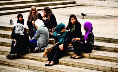 Myslimanët arabë 160 mijë dollarë për një boshnjake të virgjër