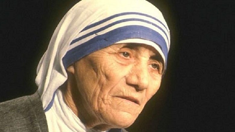Ekspozitë për jetën dhe veprën e Nënë Terezës në Romë