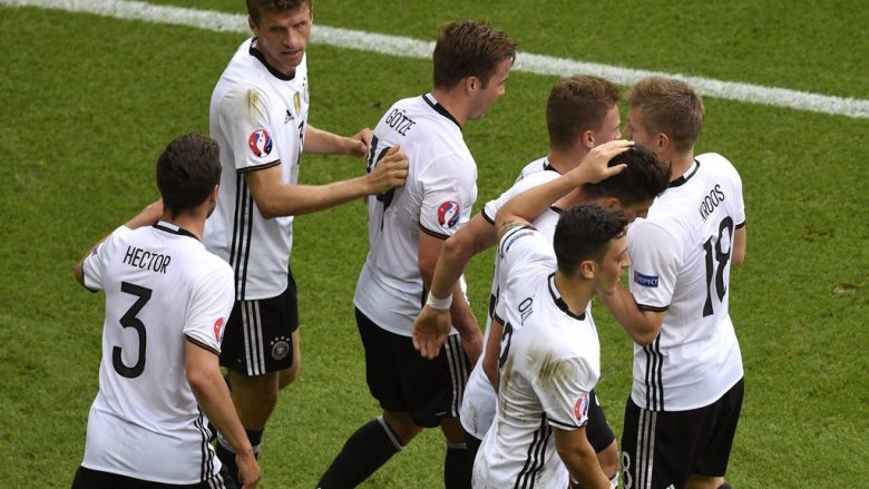 Gjermania fiton ndaj Irlandës Veriore, por nuk i bën favor Shqipërisë (Video)