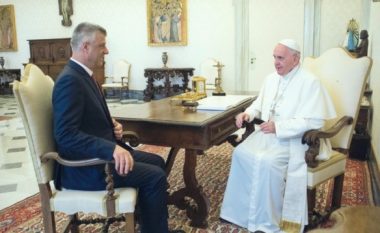 Thaçi takon Papa Françeskun dhe i kërkon njohjen e Kosovës nga Vatikani (Foto)