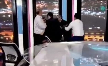 Politikanët në Gjeorgji rrahen gjatë debatit të drejtpërdrejt (Video)