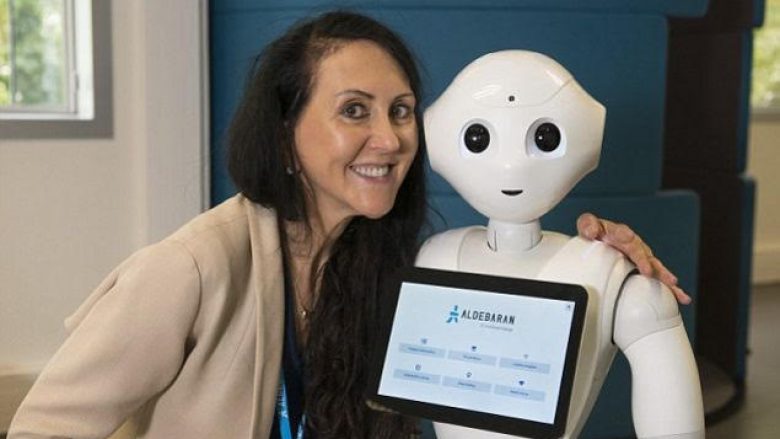 Njihuni me robotin që i kupton ndjenjat njerëzore