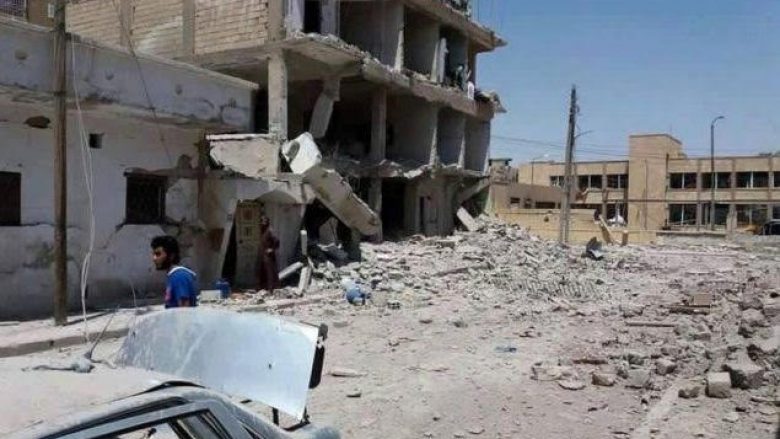 Nga sulmet ajrore vriten 18 civilë në Raqqa