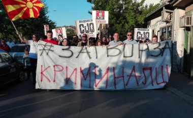 Dënime të reja prej 430 euro për tre demonstrues të “Revolucionit Laraman” në Shtip