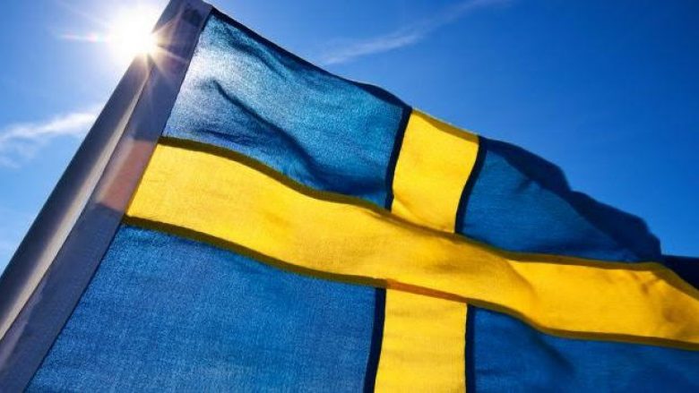 Suedia forcon rregullat për azil