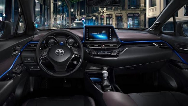 Toyota C-HR vetëm me “touchscreen” (Foto)