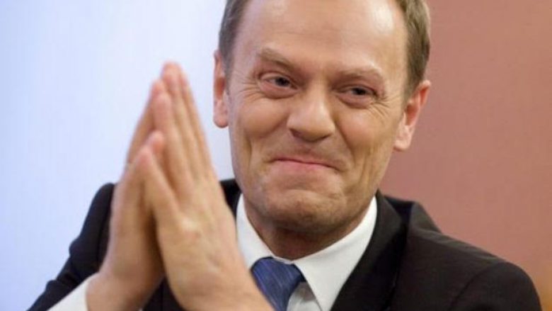 Tusk: Britanikë, rrini me ne, kemi nevojë për ju!