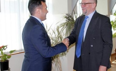 Zaev-Staffansosn: Kriza duhet të përfundojë menjëherë