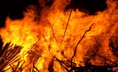 Një Kërçovar është djegur në zjarr mali