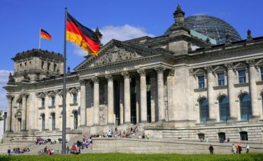 Bundestagu gjerman kërkon bursistë nga Kosova