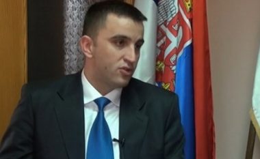 Stojanoviq: Të mos lejojmë që Kosova të mbetet pa emra e mbiemra serbë