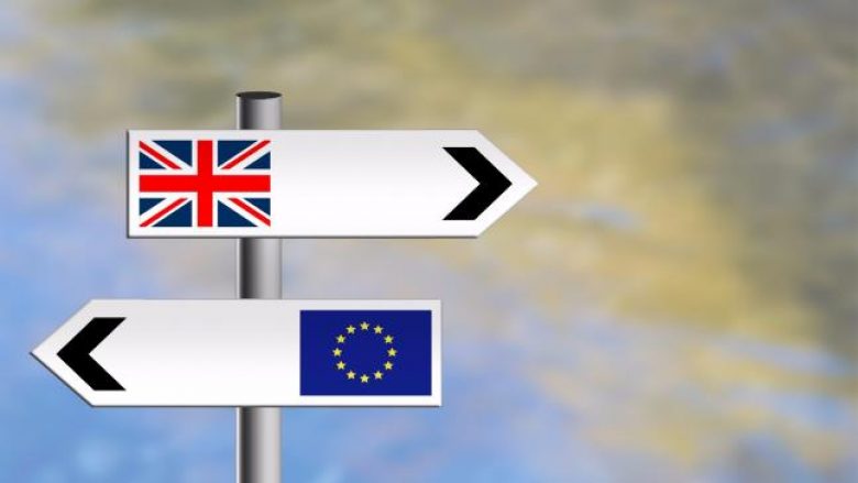 Britania po largohet nga BE, por jo nga Evropa