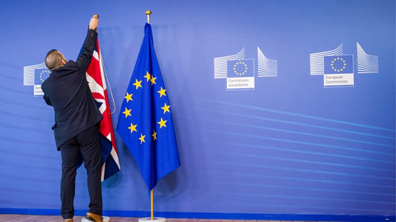 Sa do të zgjasë “shkurorëzimi” i Britanisë me BE-në?