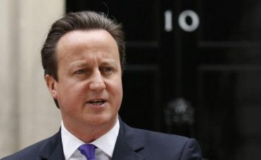 Cameron: “Brexit” një dekadë e humbur për britanikët