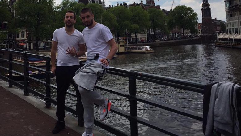 Dardan Berisha me të dashurën në Amsterdam? (Foto)