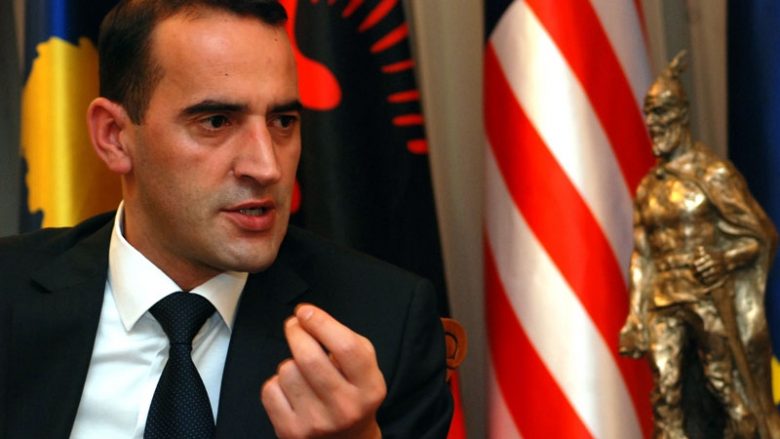 Haradinaj reagon ndaj Kryeministrisë për materialin që e postoi dje: Shqip ju thash se nuk di serbisht!