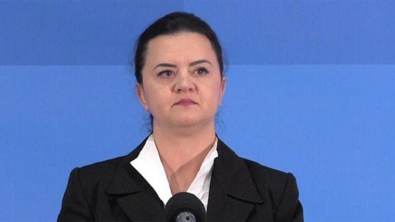 Remenski: Siljanovska të përgjigjet nëse është nënshkruar si kandidate për kryetare të Republikës së Maqedonisë së Veriut