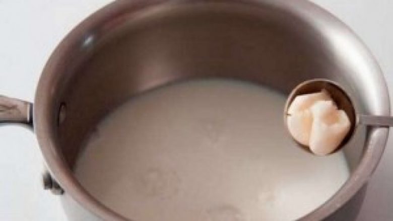 Ilaçi që la DOKTORËT GOJËHAPUR: Vetëm qumësht dhe hudhra…