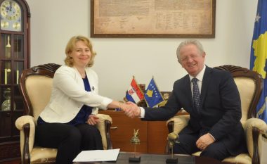 Kroacia mbështet Kosovën në rrugën drejt BE-së