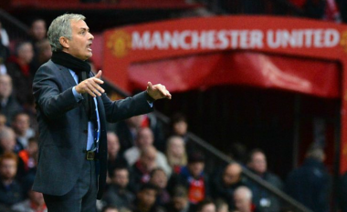 Mourinho siguron tifozët: Gjithmonë fitoj në Old Trafford