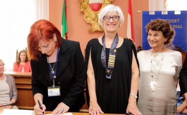Klubi “Soroptimist Peja” nënshkruan marrëveshje binjakëzimi me “Cividale del friuli” të Italisë