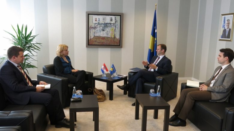 Kroacia premton mbështetje për Kosovën