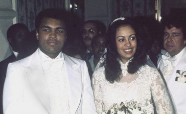 Në ring jepte goditje, ndërsa në jetë merrte: Ali u martua katër herë dhe kishte shumë afera (Foto)